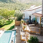 The Nest By Cooking And Nature Szálloda 4*