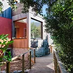 The Nest By Cooking And Nature Hotel Alvados