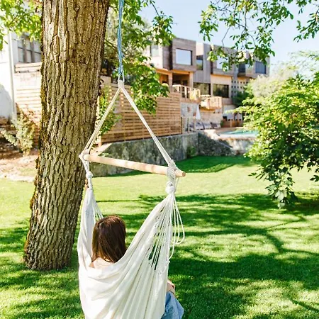 The Nest By Cooking And Nature Hotell