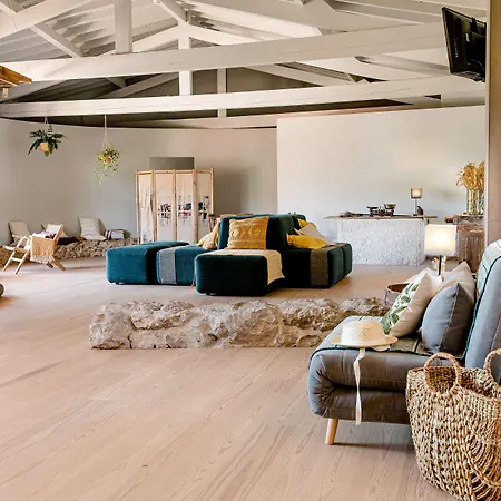 The Nest By Cooking And Nature Hotel