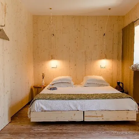 Hotel The Nest By Cooking And Nature