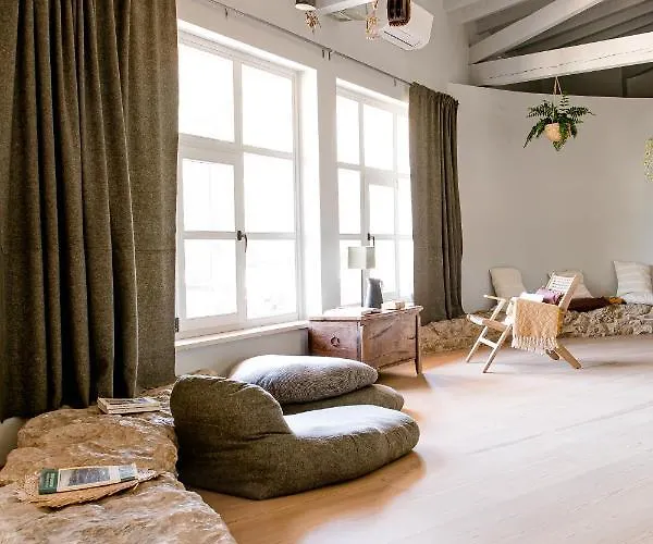 Отель The Nest By Cooking And Nature Алвадуш