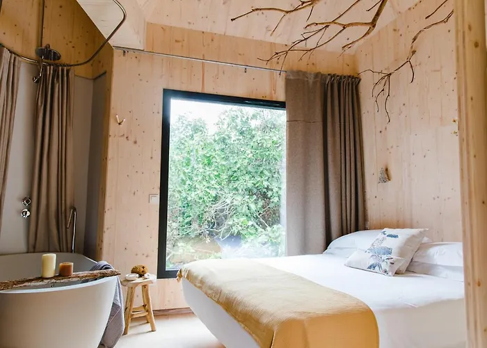 Отель The Nest By Cooking And Nature Алвадуш