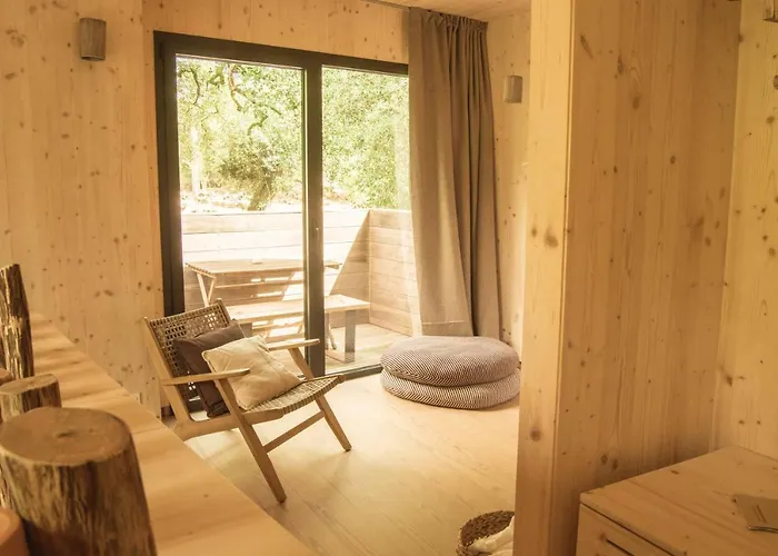 Отель The Nest By Cooking And Nature Алвадуш