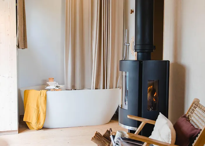 Hotel The Nest By Cooking And Nature Alvados