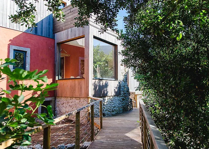 The Nest By Cooking And Nature Hotel Alvados